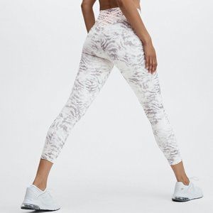 Fabletics: XXL The Boost II High-Waisted Strappy 7/8Max Runyon/Pink